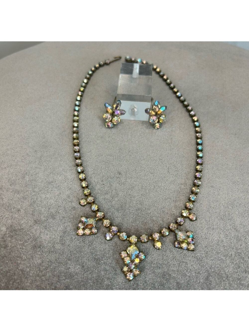 Sherman aurora borealis Crystal rhinestone screw back earring necklace set
